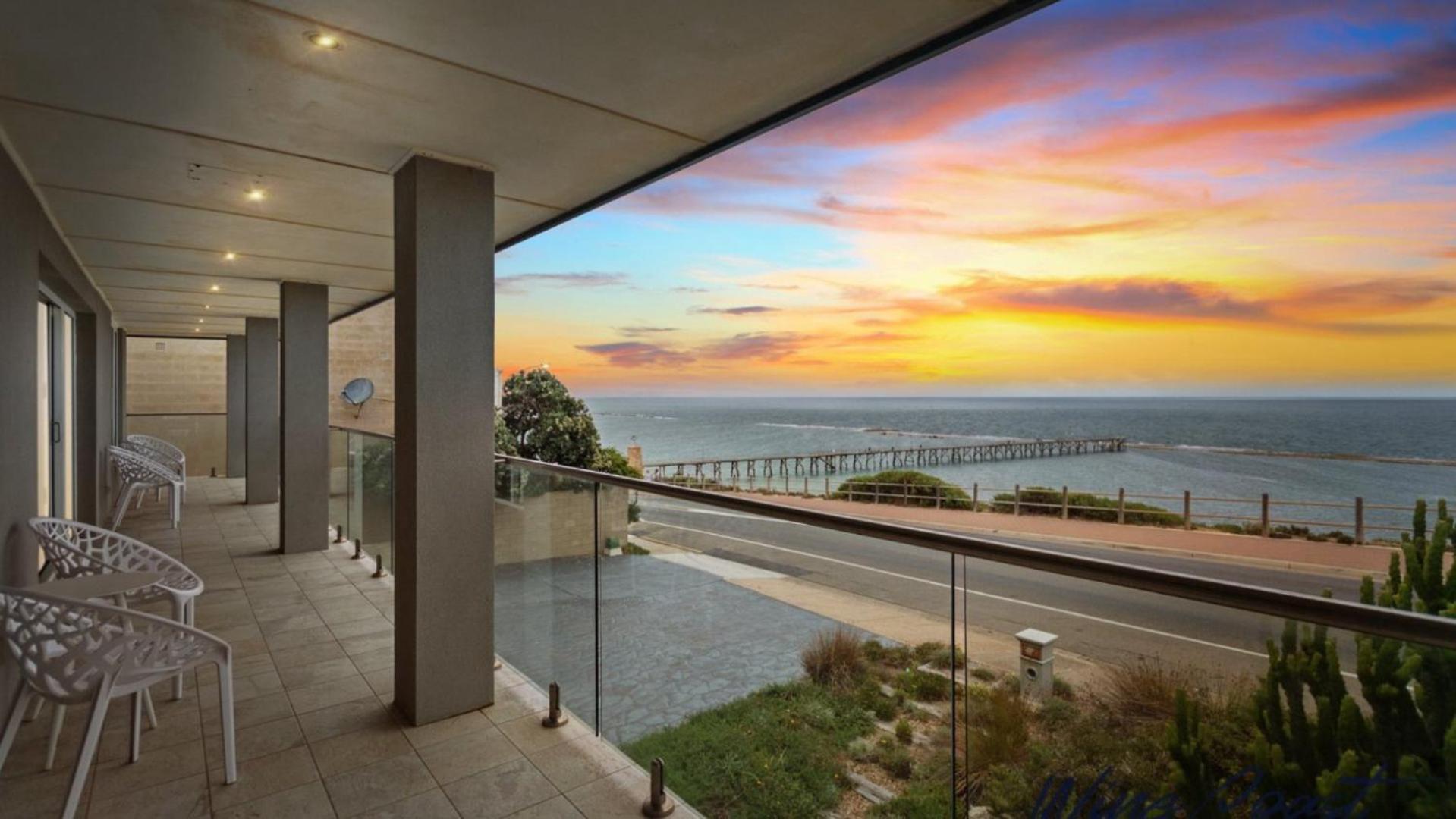 35 Degrees South By Wine Coast Holiday Rentals - Escape To The Fabulous 35 Degrees South By Wine Coast Holiday Rentals. Port Noarlunga Kültér fotó